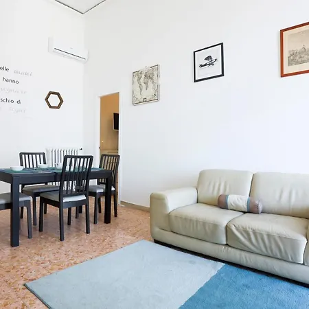 Guesthost - New Start Panoramic شقة