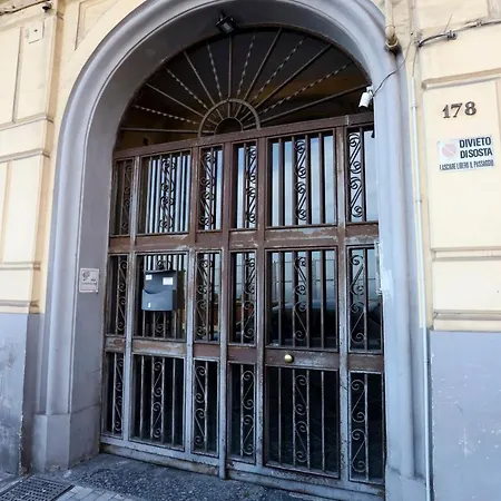 Διαμέρισμα Guesthost - New Start Panoramic *