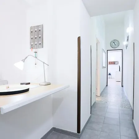 Guesthost - New Start Panoramic Νάπολη